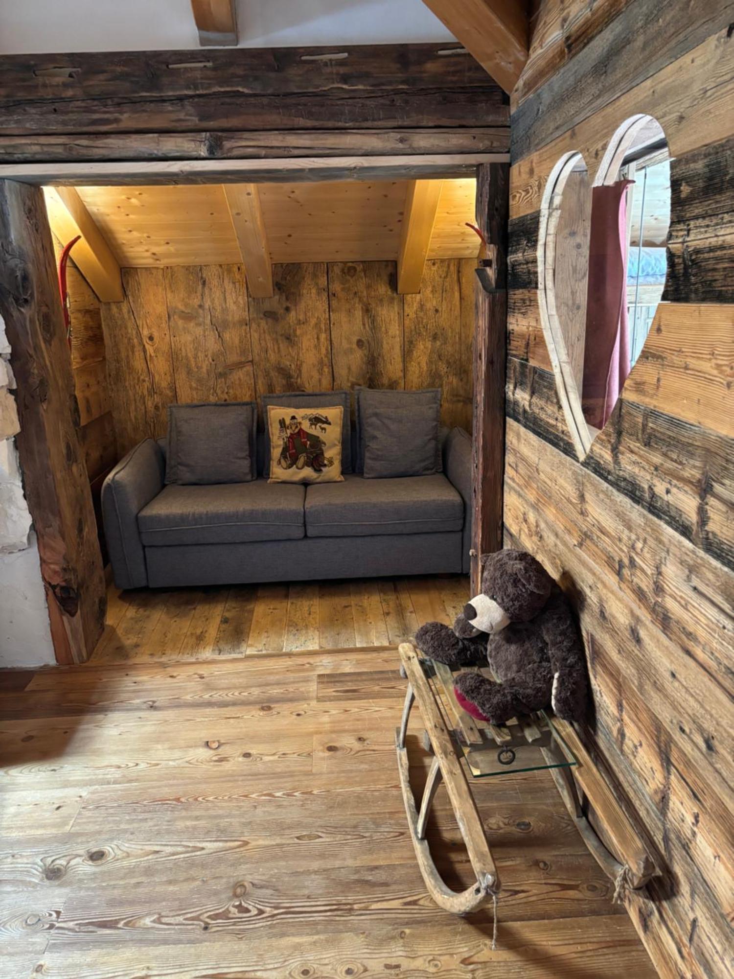 La Tana Dell'Orso Apartamento Campitello di Fassa Exterior foto