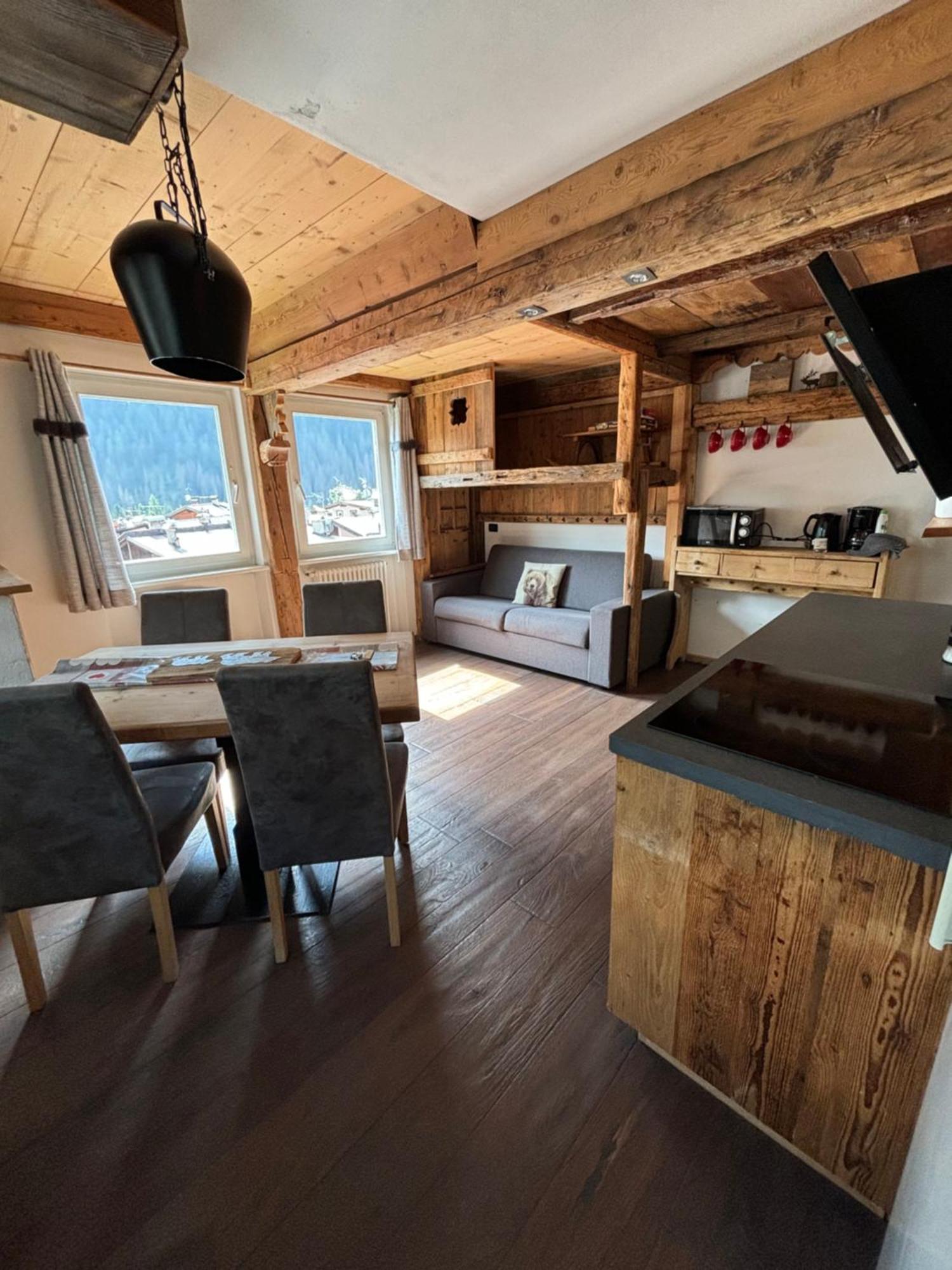 La Tana Dell'Orso Apartamento Campitello di Fassa Exterior foto